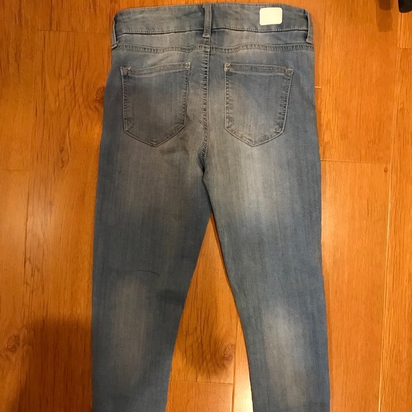 Blue jeans - Picture 2 of 3